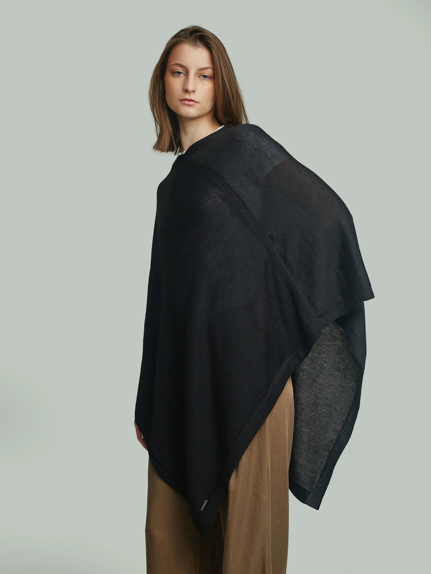 Almendra Baby Alpaca Poncho