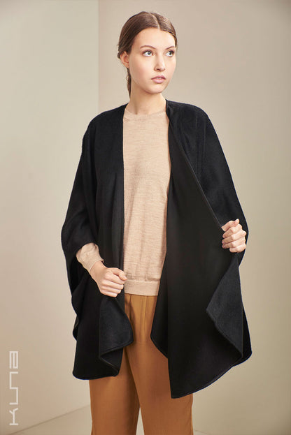 Agil Royal Suri Alpaca Cape